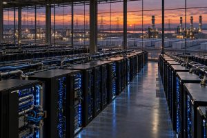 なぜイーロン・マスクは数カ月で10万基のGPUを並べられたのか…電力と資本が決めるAI競争の新しい条件